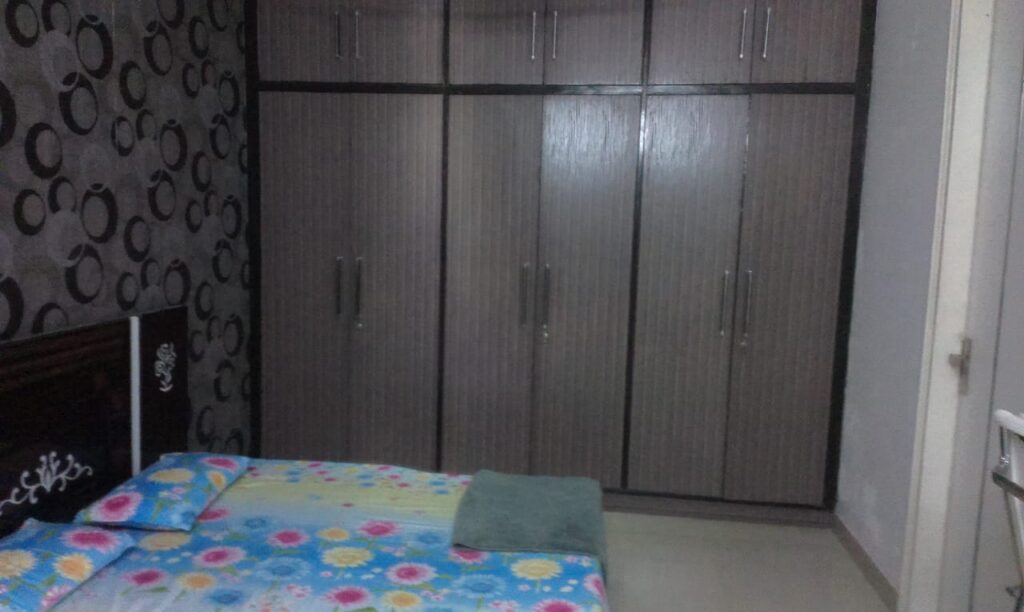 pg hostel in dwarka mor