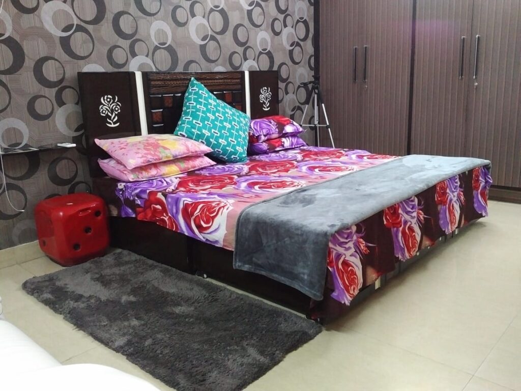 private room pg hostel in dwarka mor